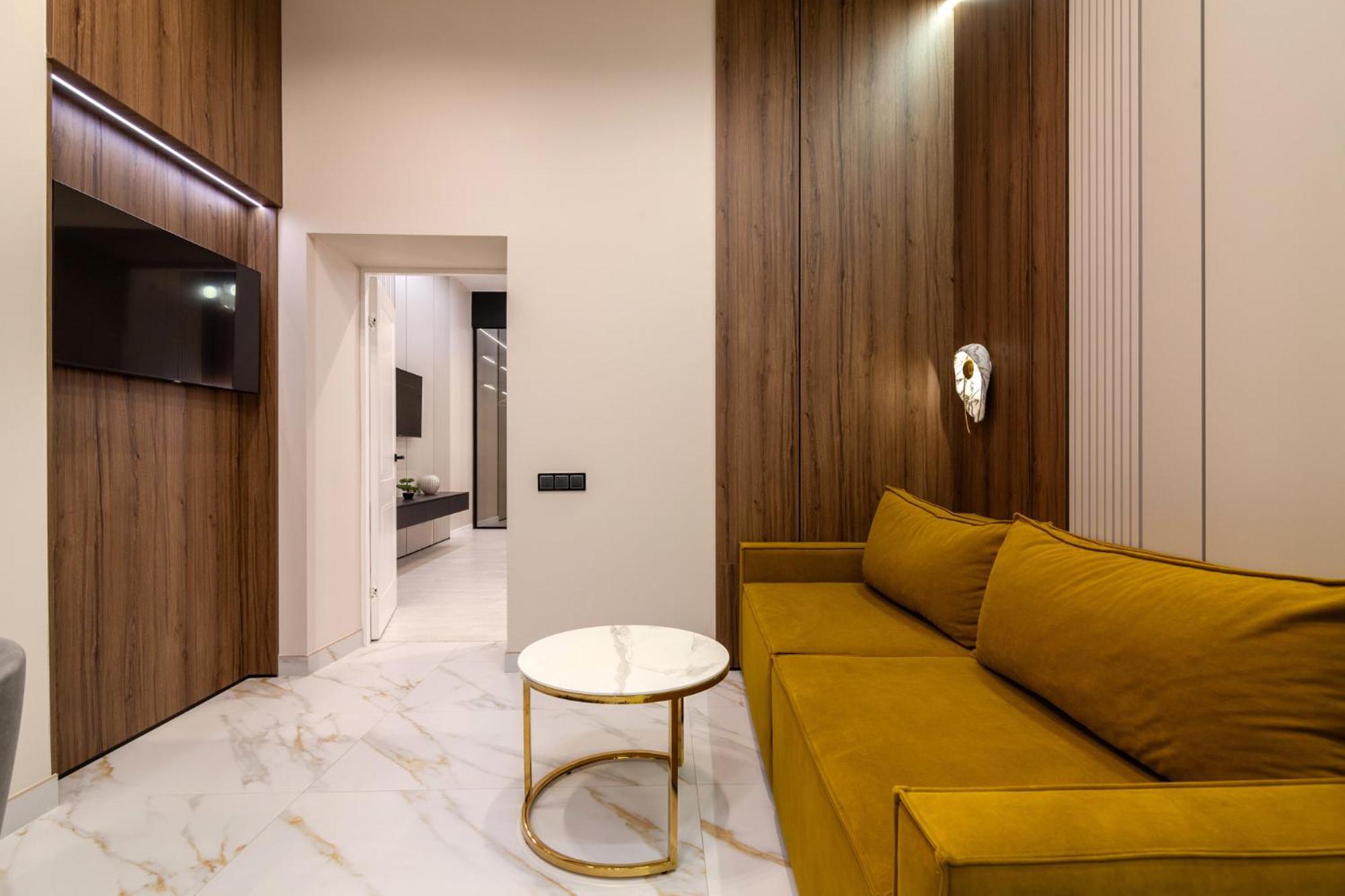 Leogrand Jacuzzi On Malaniuka 2 Apartamento Lviv Exterior foto